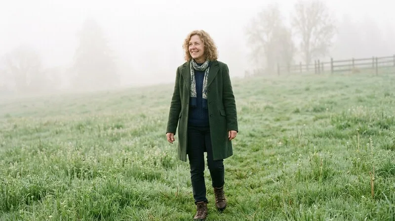 Val Hoyle